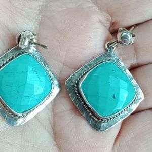 Stunning sterling silver and turquoise earrings